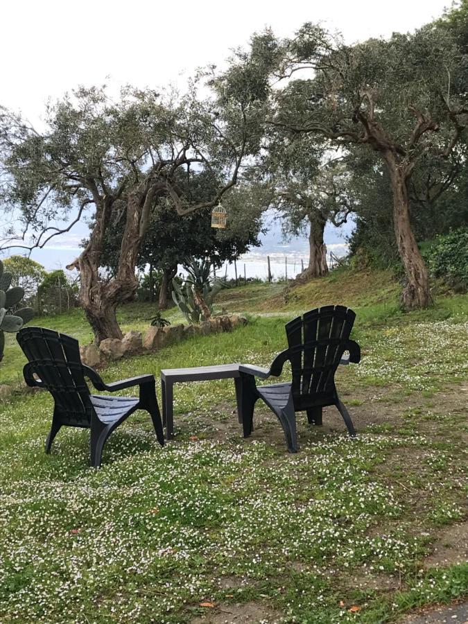 A Casa Di Peppino Villa Greco ティンダリ エクステリア 写真